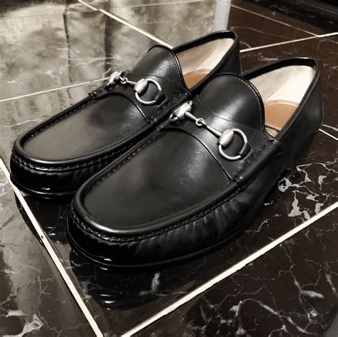 gucci 1953 horsebit loafer review.